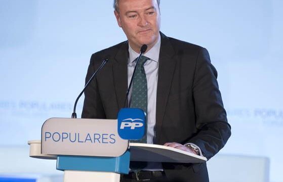 Alberto Fabra en la Presentación del Programa Marco Local en unas jornadas en Valencia