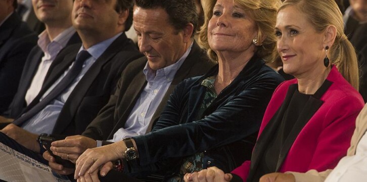 Esperanza Aguirre y Cristina Cifuentes durante el acto de presentación del programa autonómico