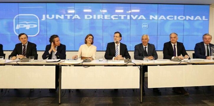 El Presidente del Gobierno y del PP junto a la Secretaria General y más miembros de la Junta Directiva Nacional