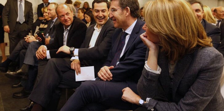 El Presidente del PP de Galicia, Alberto Núñez Feijoo junto a Juanma Moreno, José Antonio Mónago y Arantza Quiroga