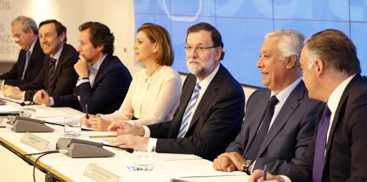 El Presidente del PP, Mariano Rajoy junto a la Secretaria General, Mª Dolores de Cospedal y los Vicesecretarios Generales