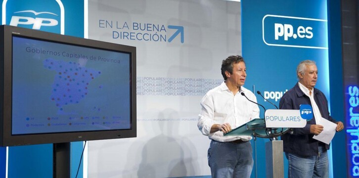 Floriano y Arenas tras la eunión de la Comisión de Seguimiento de los Pactos