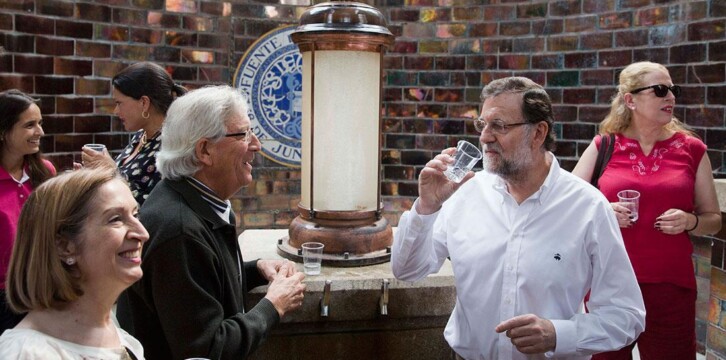 Mariano Rajoy y Ana Pastor visitan el municipio pontevedrés de Mondariz Balneario