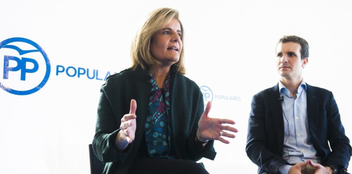 Acto sobre pensiones en Ávila con Fátima Báñez y Pablo Casado