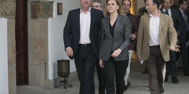 María Dolores de Cospedal preside la Junta Directiva del PP de Extremadura