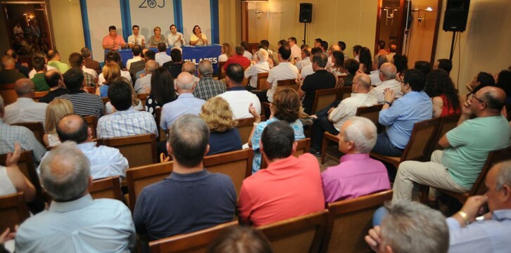 Mª Dolores Cospedal preside la Junta Directiva Provincial del PP de Albacete