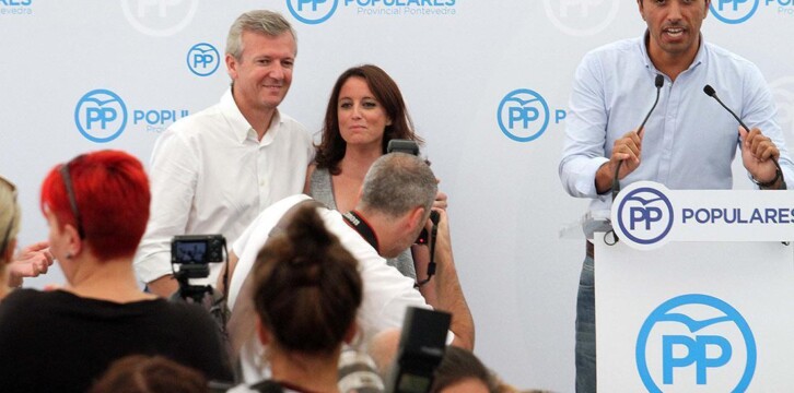 Andrea Levy en un acto con afiliados y simpatizantes del partido en el municipio de Poio (Pontevedra)