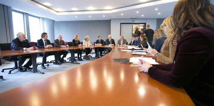 Rafael Hernando, junto al Consejo de Dirección del GPP, se reúnen con la delegación de los diputados populares en el Parlamento Europeo que estará encabezada por su portavoz, Esteban González Pons