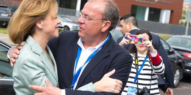 La secretaria general del Partido Popular, María Dolores Cospedal, participa en el 12 Congreso del PP de Extremadura
