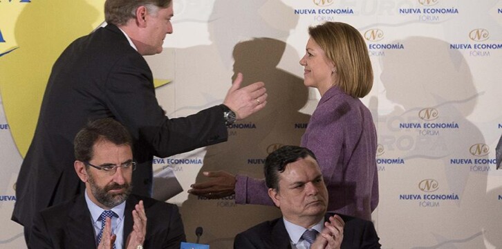 Cospedal presenta la conferencia de López-Istúriz en el Fórum Europa