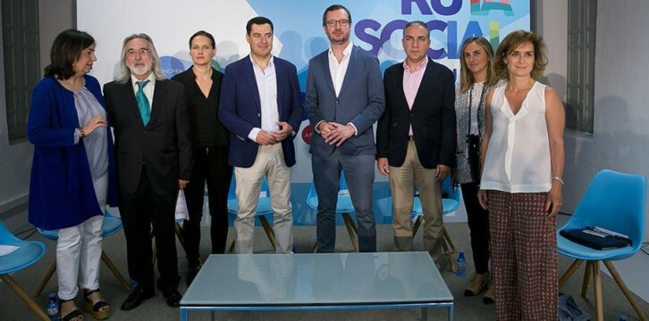 Javier Maroto clausura un acto #PorLaEducación