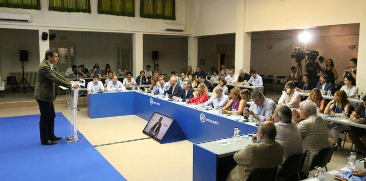 Martínez-Maillo inaugura la Escuela de Verano del Partido Popular de Aragón