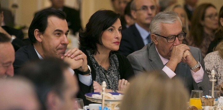 Javier Arenas y Fernando Martínez-Maillo en el desayuno 