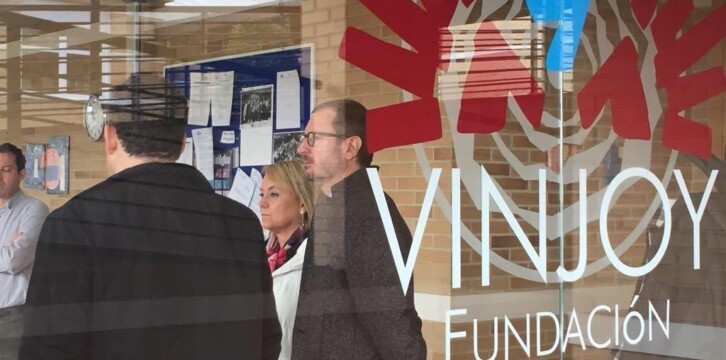 El vicesecretario de Sectorial del Partido Popular, Javier Maroto, visita la Fundación Vinjoy en Oviedo