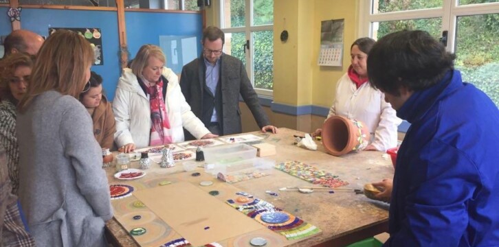 El vicesecretario de Sectorial del Partido Popular, Javier Maroto, visita la Fundación Vinjoy en Oviedo.