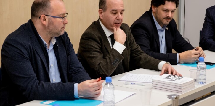 El secretario ejecutivo del PP en el Exterior, Ramón Moreno, se reúne en Santiago con dirigentes del PP de Galicia