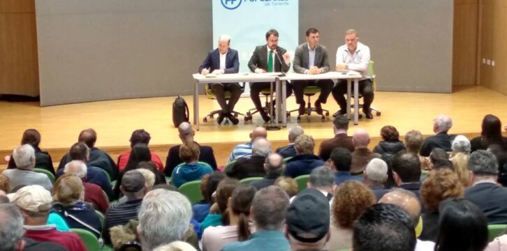 Ramón Moreno participa en un encuentro con afiliados y simpatizantes del PP Puerto de la Cruz