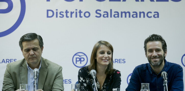 Andrea Levy participa en la Escuela de Formación Política de NNGG del Distrito de Salamanca