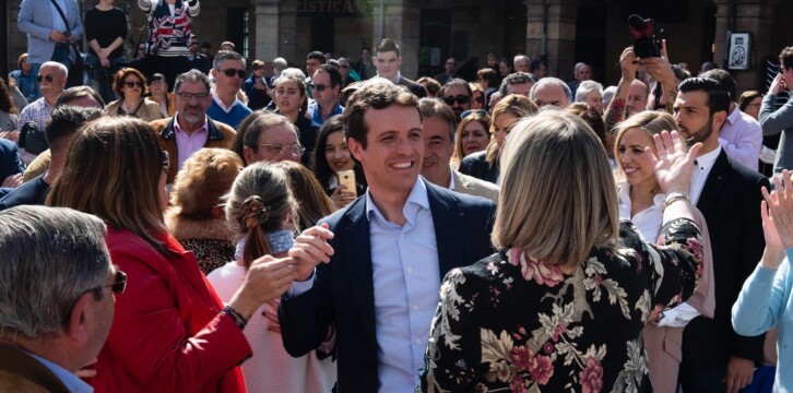 Pablo Casado, en un encuentro con los candidatos de la zona del 