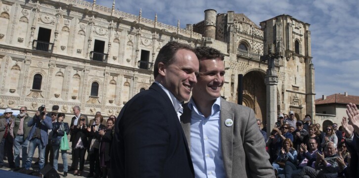Pablo Casado en un acto en León