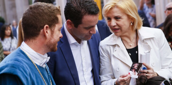 Teodoro García Egea paseo por calles de Murcia