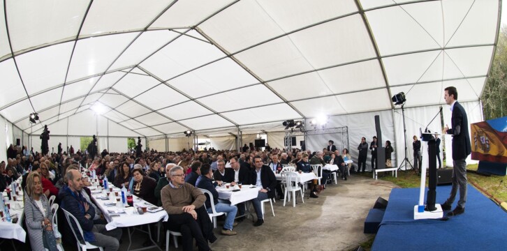 Pablo Casado en un Mitin en Nemenzo, Santiago de Compostela