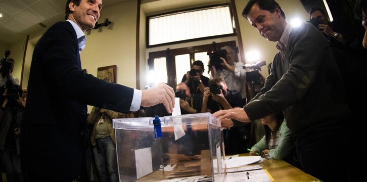 Pablo Casado ejerciendo su derecho al voto