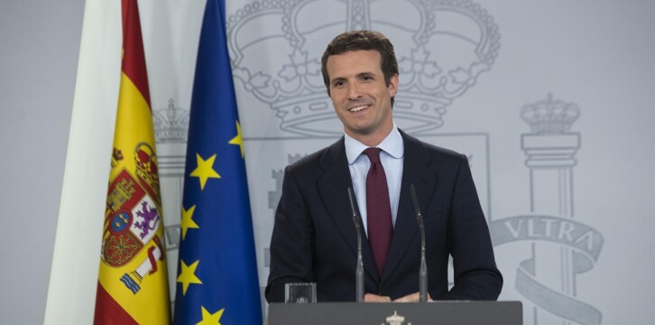Pablo Casado se reúne con Pedro Sánchez en Moncloa