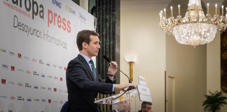 Pablo Casado en los desayunos de Europa Press