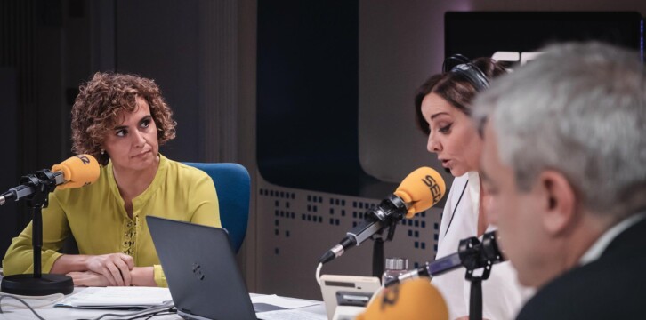 Dolors Montserrar en Cadena SER