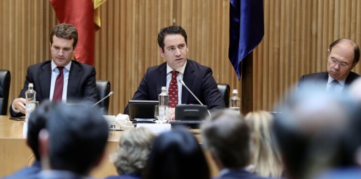 Pablo Casado preside reunión plenaria con los grupos del PP del Congreso y el Senado