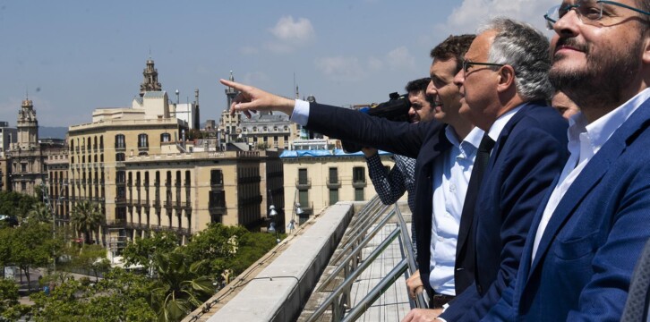 Pablo Casado en el Palau de Mar en Barcelona