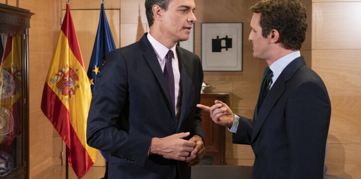 Reunión de Pablo Casado con Pedro Sánchez