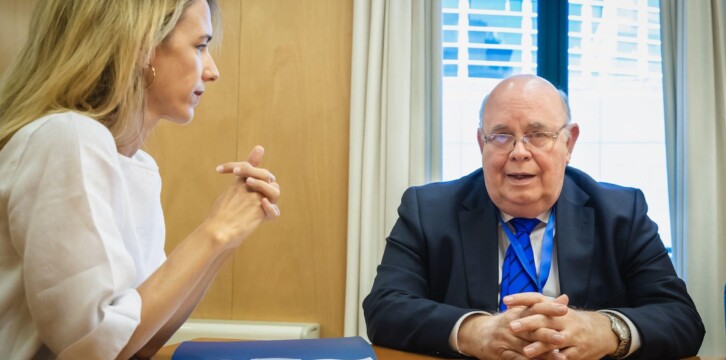 Reunión de Cayetana Álvarez de Toledo con el embajador Antonio Ecarri, enviado especial del Presidente Encargado de Venezuela