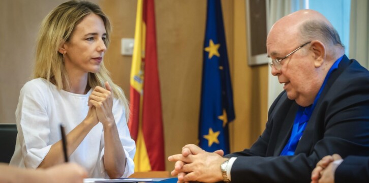 Reunión de Cayetana Álvarez de Toledo con el embajador Antonio Ecarri, enviado especial del Presidente Encargado de Venezuela