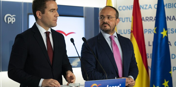 Teodoro García Egea y Alejandro Fernández en rueda de prensa