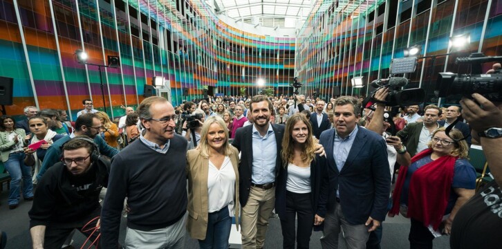 Pablo Casado visita Vitoria