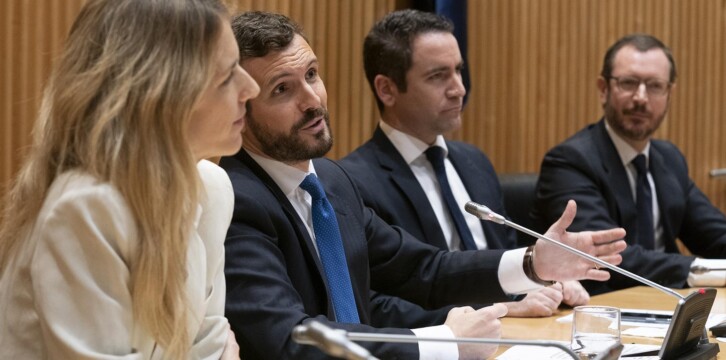 Reunión de diputados y senadores electos del Partido Popular