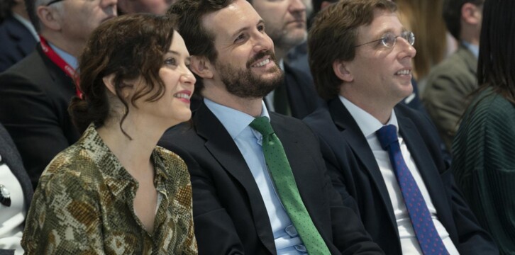 Pablo Casado, Isabel Díaz Ayuso y José Luis Martínez-Almeida en FITUR 2020
