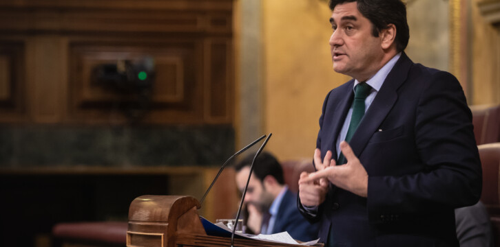 José Ignacio Echániz durante el Pleno en el Congreso de los Diputados