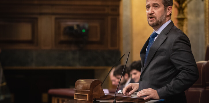 Jaime de Olano durante el Pleno en el Congreso de los Diputados