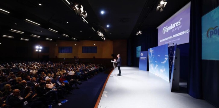 Cuca Gamarra en la Intermunicipal del PP de Aragón