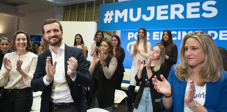 Encuentro "Mujer por encima de todo"