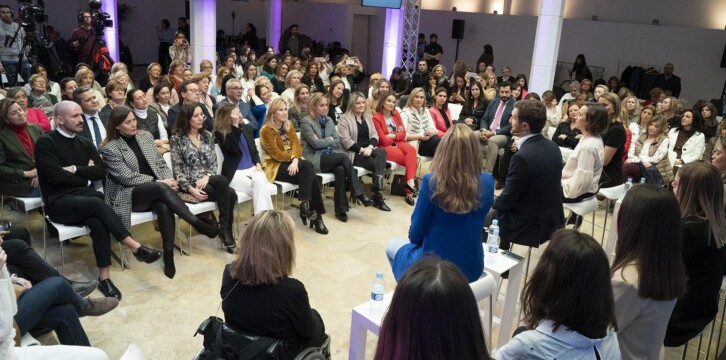 Encuentro "Mujer por encima de todo"