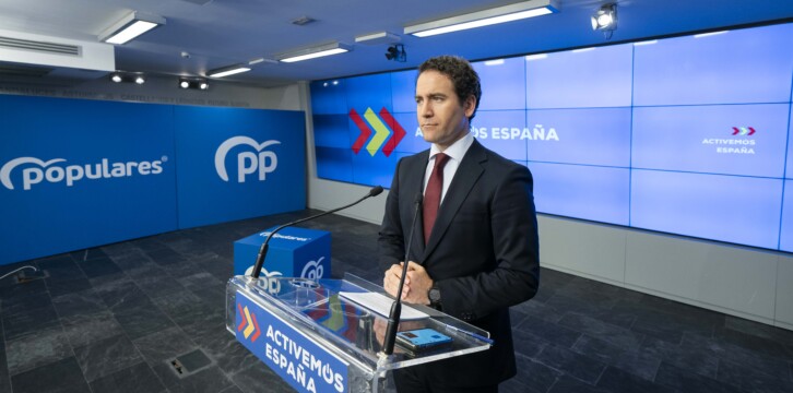 Teodoro García Egea en rueda de prensa