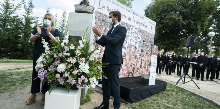 Pablo Casado en la Ofrenda floral a Miguel Ángel Blanco en Madrid