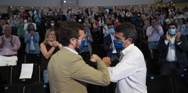 Pablo Casado y Carlos Mazón en el XV Congreso del Partido Popular de Alicante