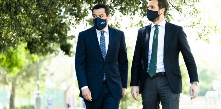 Pablo Casado y Juanma Moreno en un acto del PP en Granada