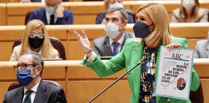 La secretaria general del Grupo Parlamentario Popular y senadora por Castellón, Salomé Pradas