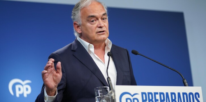 El vicesecretario de Institucional del PP y vicepresidente del PPE, Esteban González Pons, durante la rueda de prensa